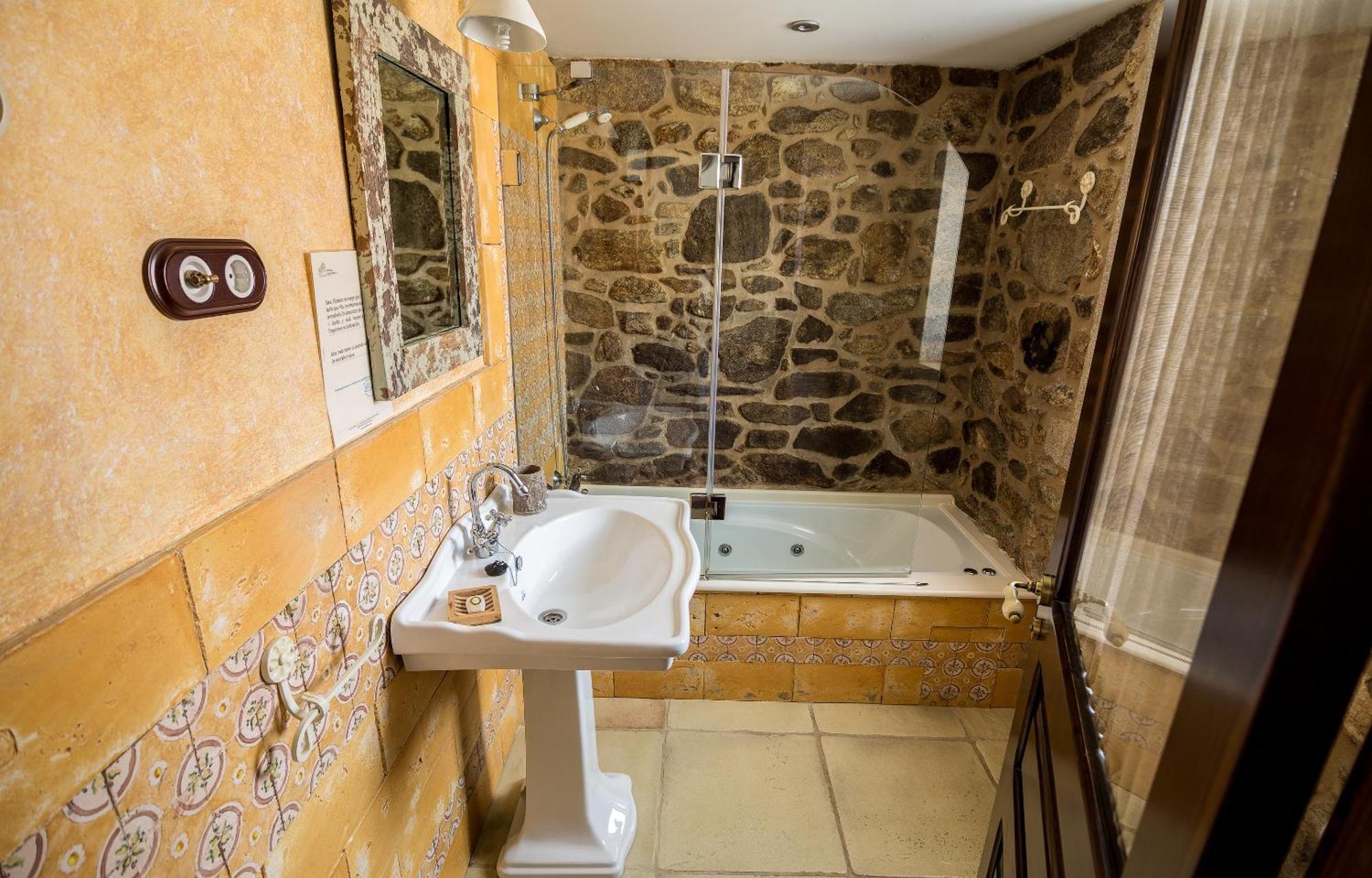 Hotel Rustico Lugar Do Cotarino Camariñas Eksteriør billede